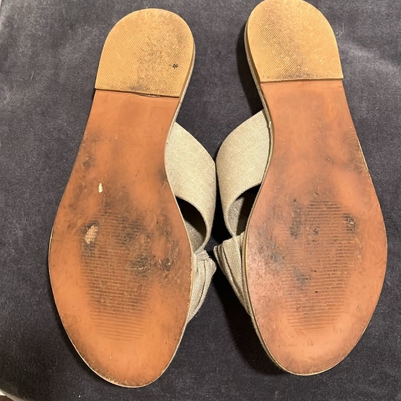 Garnet Hill Linen Crossover Slides - Picture 3 of 5